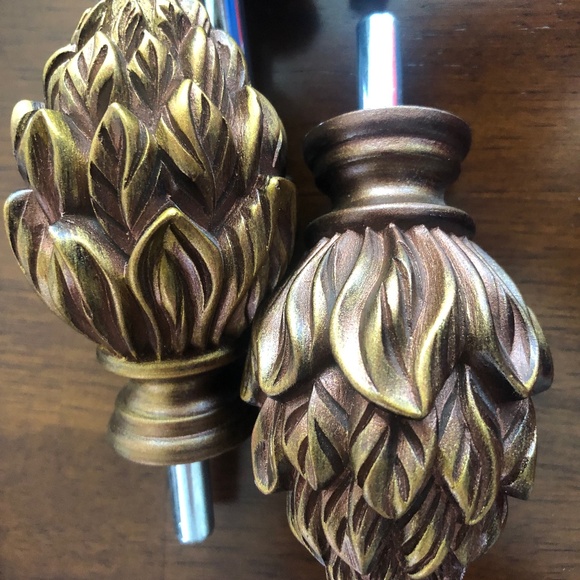 pair of  2 golden bronze Curtain finials (multiple sets available) - Picture 1 of 2